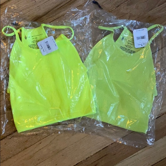 W/tag FP Happiness Crop - Picture 5 of 5